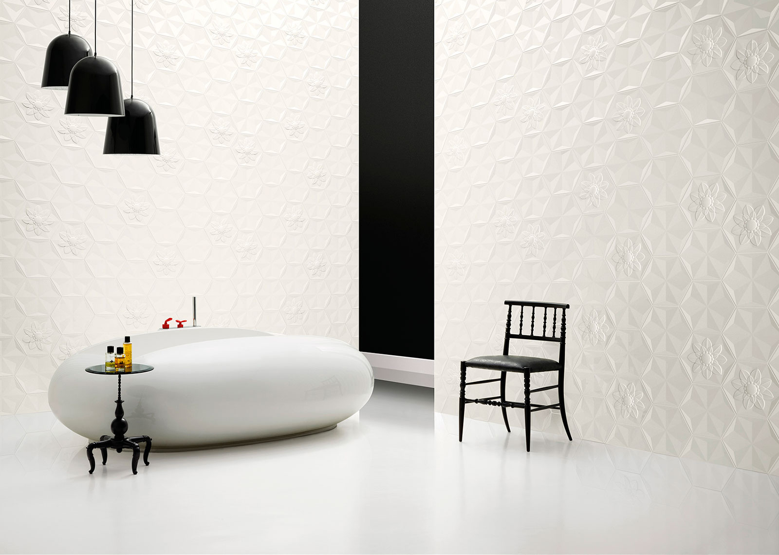 Керамическая плитка Bisazza-Ceramic_Tile-Frozen_Garden_White-Interior-1